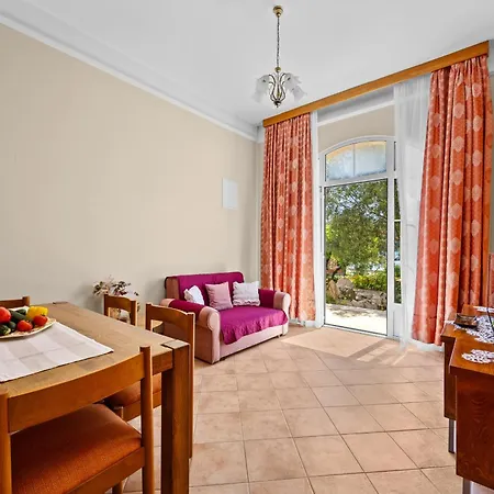 Seafront Family - Sunny Rab Island * Supetarska Draga